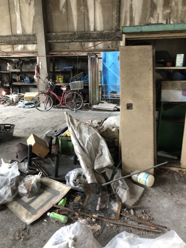 2日かかる作業を増員し1日で終わらせてくれた!事務所移転での大量の不用品処分が滞りなく終わった、とご満足いただけました!