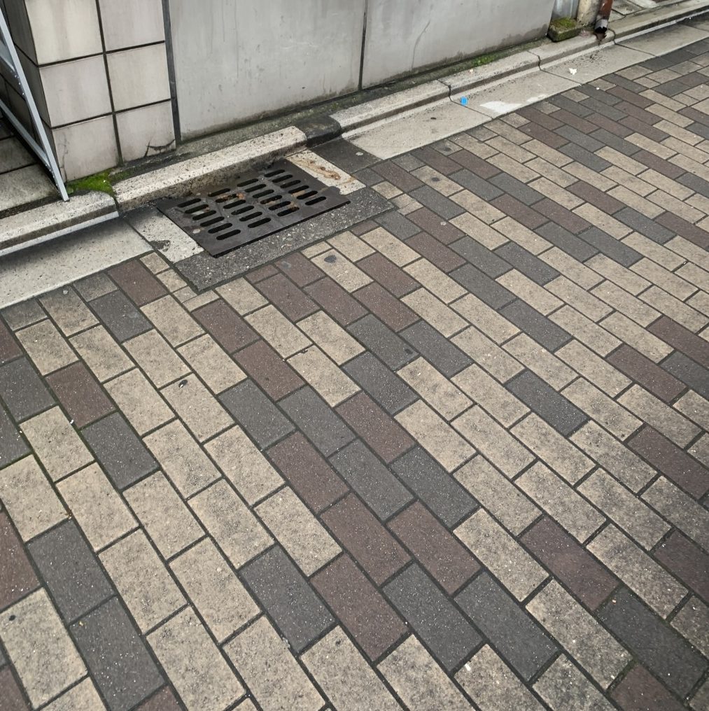 【大和市】学習机、ホワイトボード、業務用コピー機等の回収・処分