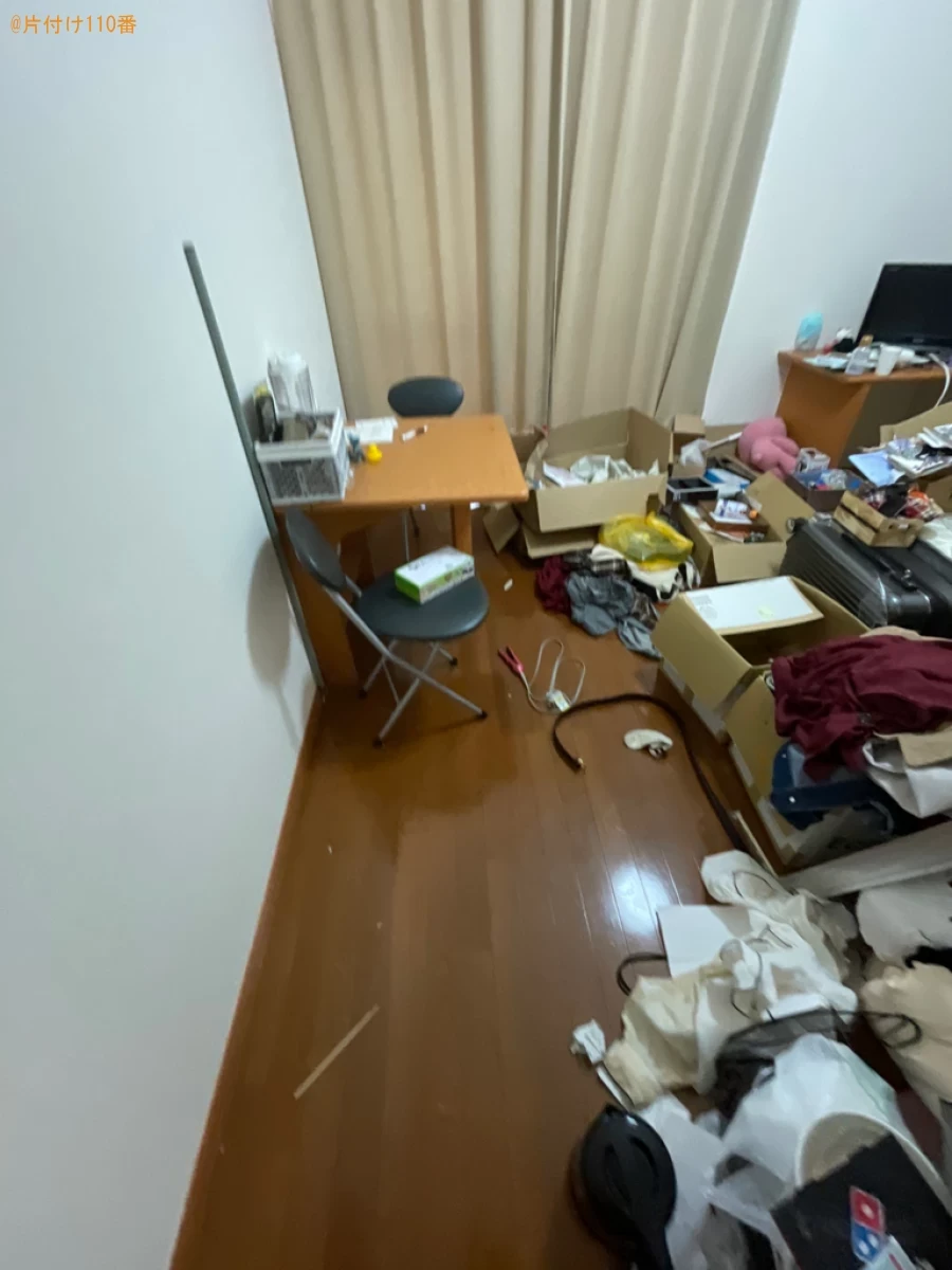 ゴミ屋敷状態になっている部屋の片付けと害虫駆除ご依頼　お客様の声